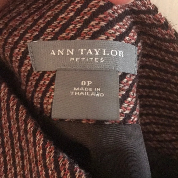 Ann Taylor Sz 0P tweed 60s style mini striped - Picture 3 of 5